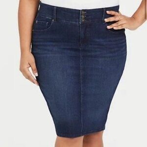 No Faze 16 Dark Denim Pencil Skirt Stretch Women's Plus size Pull on Pockets